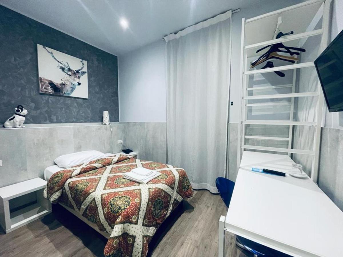 Single Room,1338270005:JPEG